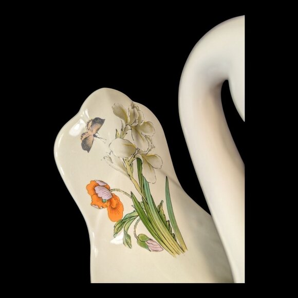 Vintage 70’s-80’s Ceramic Floral Swan Figure Hand Towel Holder Made In USA - Picture 4 of 6